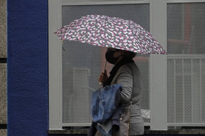 As temperaturas m&aacute;ximas dever&atilde;o ficar ao redor dos 10&ordm;C na Capital  
