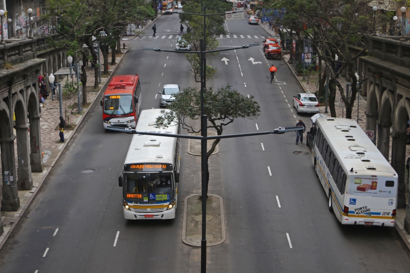 ATP alega que a prefeitura teria atrasado repasse de R$ 6 milhões às empresas de ônibus