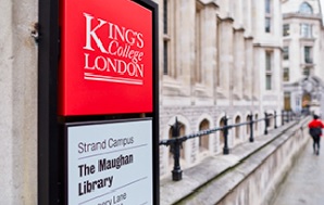 A King 's College London é a terceira universidade mais antiga da Inglaterra