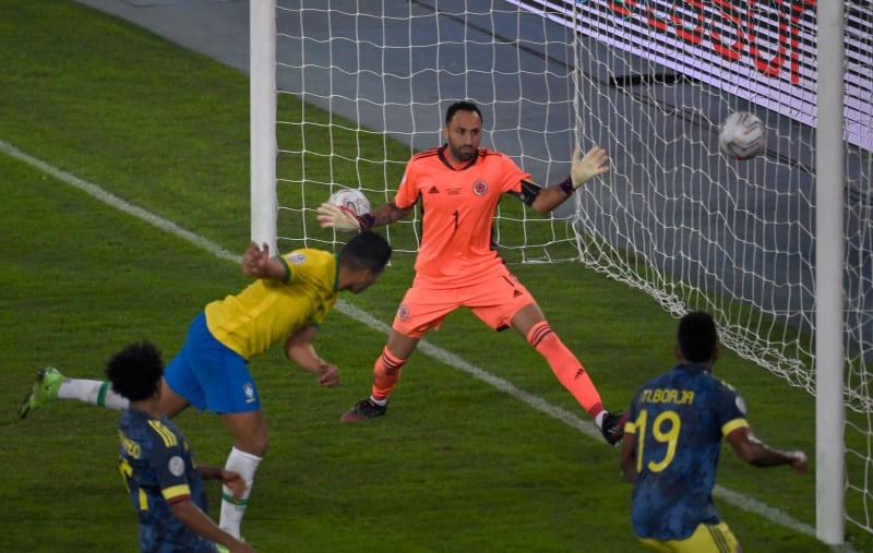 Casemiro marcou de cabeça, aos 54 minutos do segundo tempo, e garantiu a vitória brasileira
