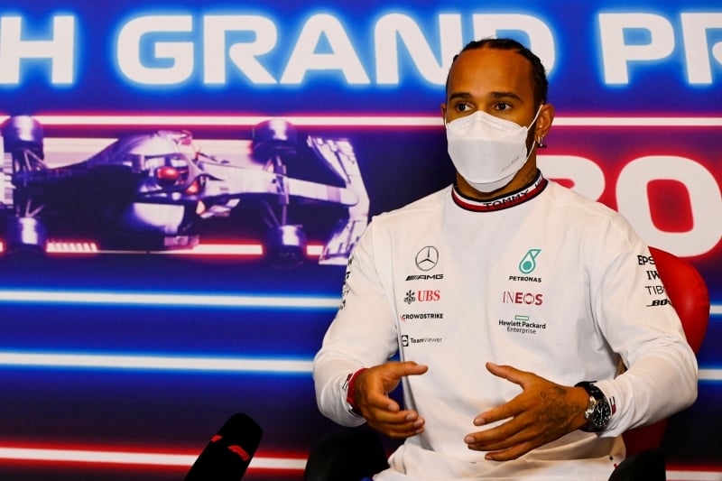 Hamilton prevê a prova "sprint" sem emoção e acredita que os pilotos não irão se arriscar