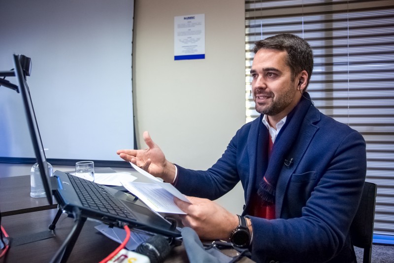 Governador Leite anunciou Passo Fundo, Uruguaiana e outras 6 cidades como vencedoras do prêmio