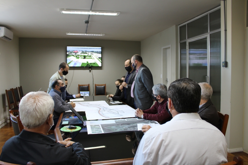 Plano prevê a abertura da avenida Beira-Rio e urbanização do trecho, além de revitalização do Cais do Porto