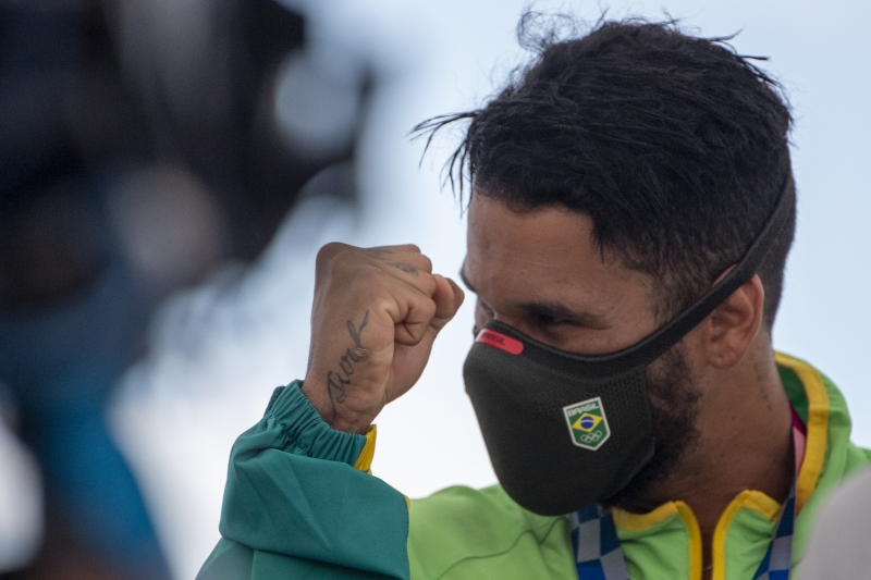 O  brasileiro foi o primeiro campeão da modalidade no programa olímpico 
