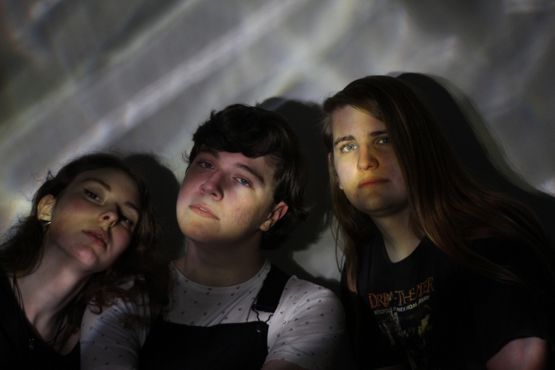 Prisma, grupo independente formado por adolescentes, estreia espetáculo online nesta sexta-feira (30)