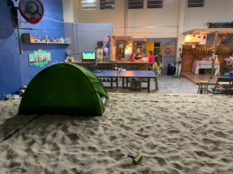Acampamento recreativo indoors para crianças acontece na Pé na Areia Foto: PÉ NA AREIA/DIVULGAÇÃO/JC