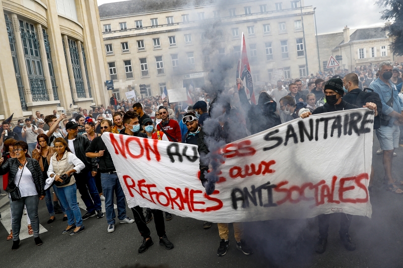 Protestos deste final de semana na França reuniram 40.000 manifestantes a mais do que no final de semana passado