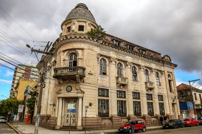 Edificação da década de 1920, quando recuperada, vai abrigar a nova escola de Gastronomia do Senac