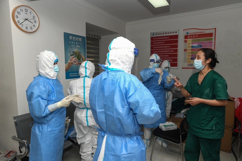 As autoridades de saúde do país registraram 143 novos casos de coronavírus