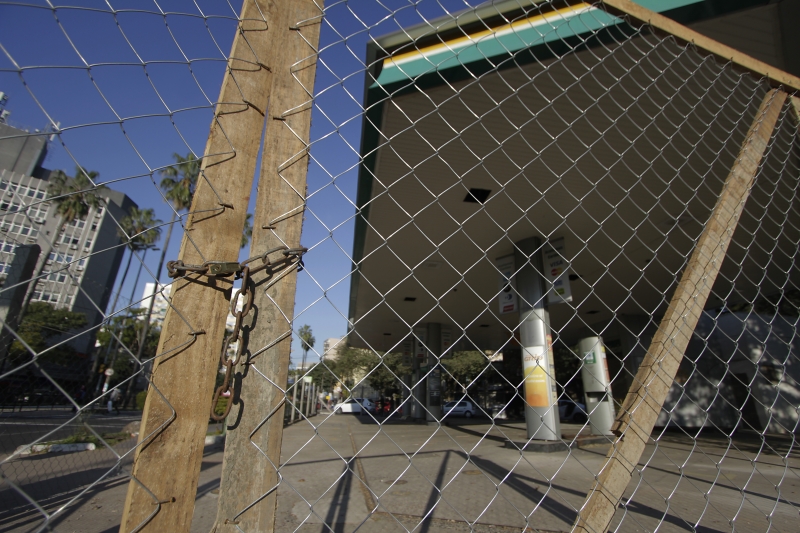 Tradicional na região, posto ao lado do Brique da Redenção fechou em julho