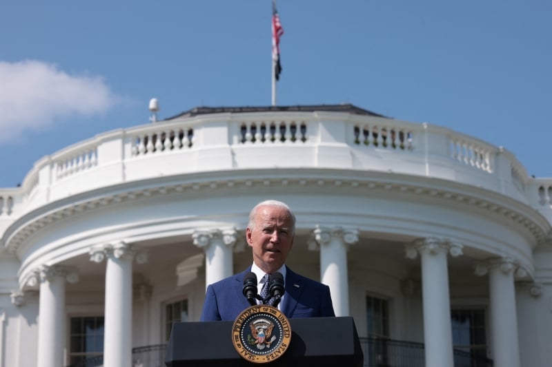Atualmente, os que dizem acreditar que Biden sabe lidar com a Covid-19 somam 44% da popula&ccedil;&atilde;o