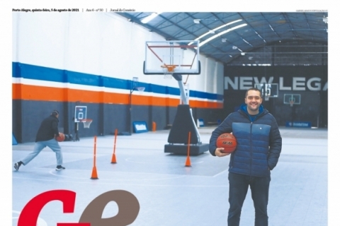 Durante cinco décadas, a sede do Jornal do Comércio ocupou diferentes prédios no Centro da Capital