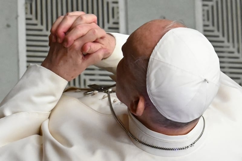 Papa fez apelo para a��o conjunta de pa�ses na COP-26 que vai come�ar em Glasgow 