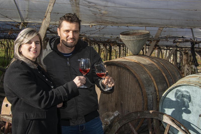 Juliano e Daniela Zottis obtiveram o registro do Mapa em 2020