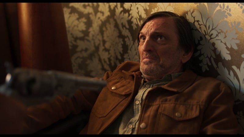 Longa brasileiro concorrente da noite é 'Jesus Kid', com Paulo Miklos