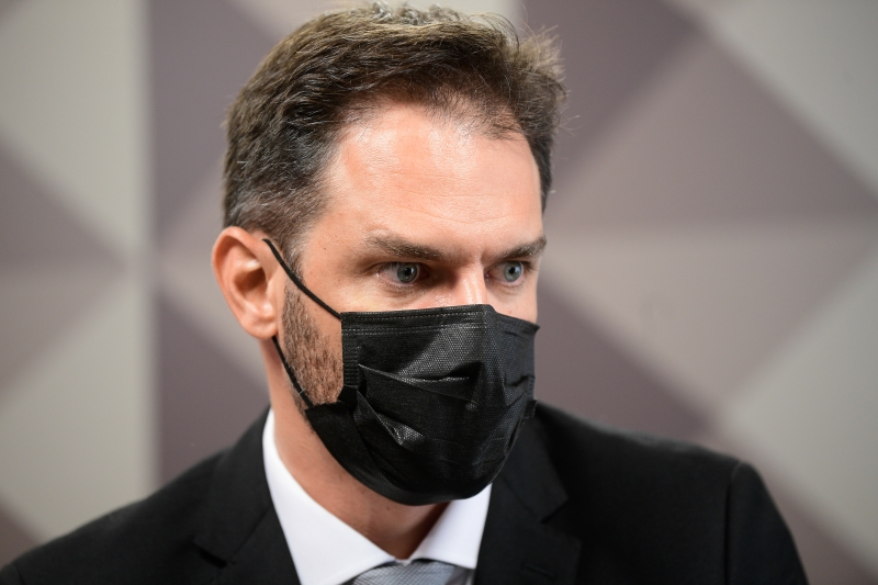 Catori afirma que não houve nenhum facilitador político para que tivesse contatos no Ministério da Saúde; no entanto, confirma que foi Barros quem marcou a reunião com o ministro Marcelo Queiroga no dia 15 de abril