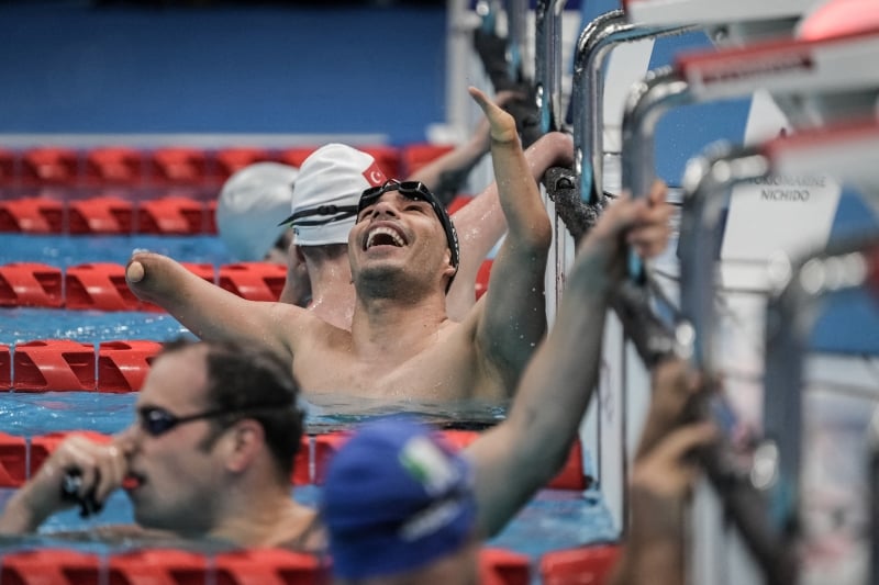 Nadador conquistou a sua 26.ª medalha em Jogos Paralímpicos, em quatro participações