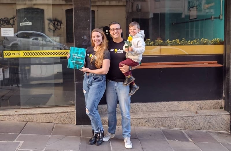 Karolina Gabe e  Deivis Becker são os novos proprietários da cafeteria Sr. Gabo Foto: ARQUIVOPESSOAL/DIVULGAÇÃO/JC