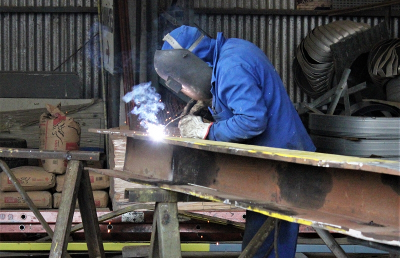 Na PS Zamprogna, o aço é transformado em chapas e perfis, sendo depois encaminhado a outras fábricas