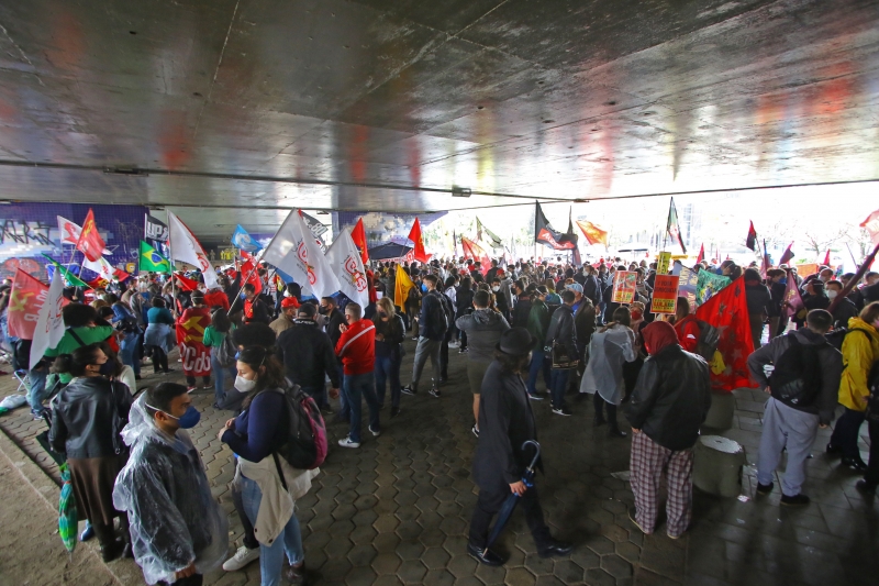 Manifestantes de esquerda se uniram ao protesto Grito dos Excluídos no 7 de setembro