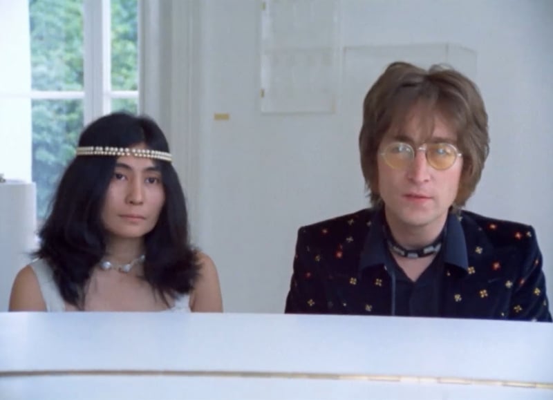 Longa é estrelado e dirigido pelo próprio músico ao lado de Yoko Ono, sua esposa
