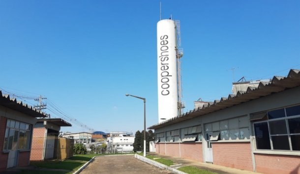 Grupo começou a reforma nos pavilhões que totalizam 10 mil metros quadrados de área