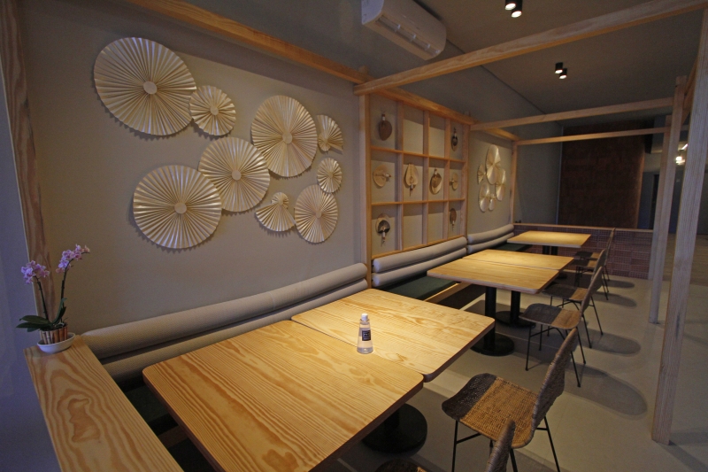 Fotos do Restaurante PKC e do dono, Rafael Kim. Foto: ANDRESSA PUFAL/JC