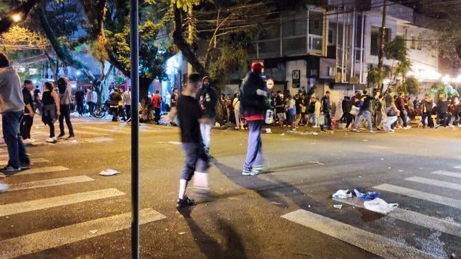 Pontos do bairro Moinhos de Vento vêm registrando aglomerações e reclamações de barulho