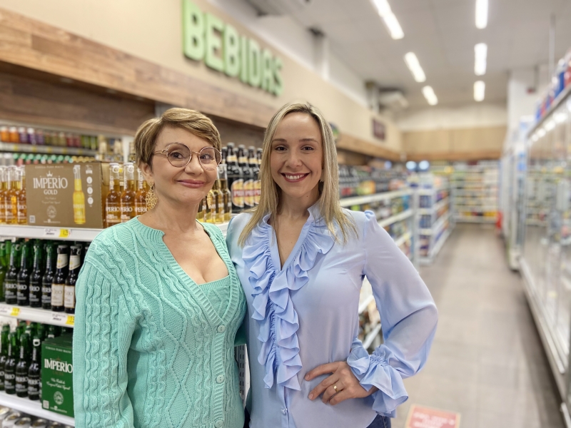 Agnes administra o Gauch&atilde;o lado a lado da m&atilde;e, Lourdes Passos, mas o empreendimento envolve boa parte da fam&iacute;lia Foto: ANGELA DOS PASSOS/DIVULGA&Ccedil;&Atilde;O/JC