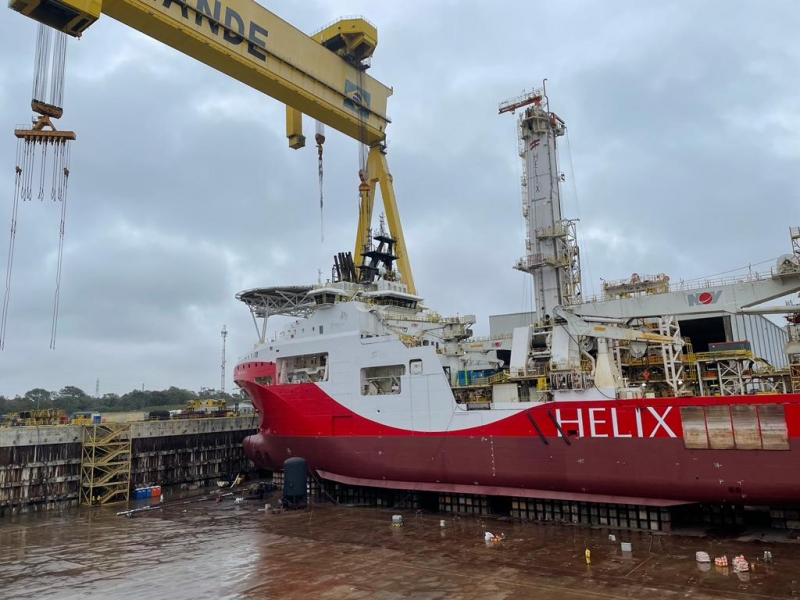 Complexo está trabalhando, atualmente, no reparo do navio Siem Helix I