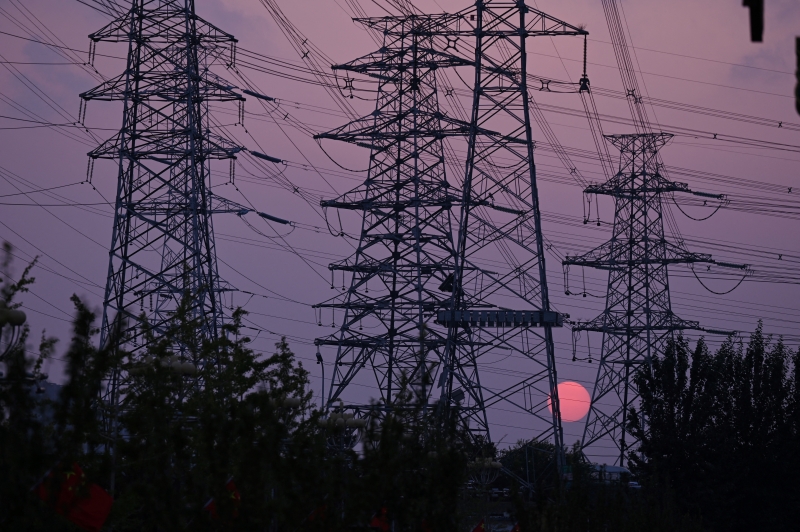 Cerca de 28 mil clientes ainda estão desabastecidos de energia elétrica no Estado