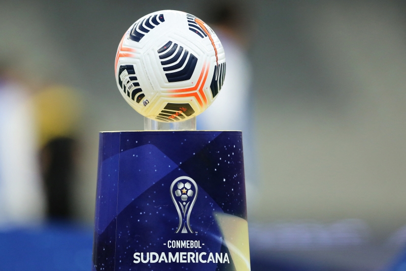 Cruzeiro x Racing: onde assistir, escalações, horário e arbitragem