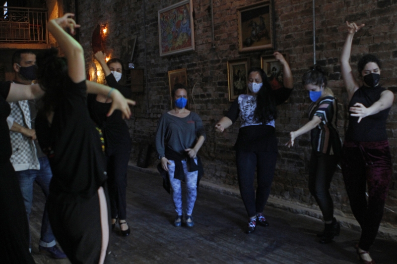 Ensaios para 'Fueguitos' foram realizados pelos bailaores e músicos no Tablado Andaluz 
