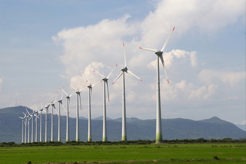 Em 40 dias, noticiamos projetos de quatro parques e�licos, com aportes bilion�rios