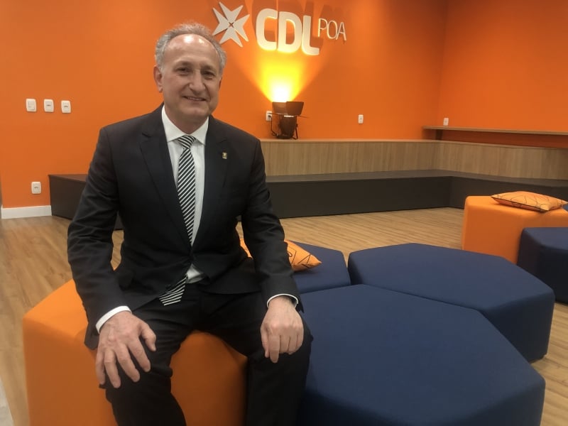 "A recomposição de estoque, que é como aplicar veneno na veia, é uma necessidade"