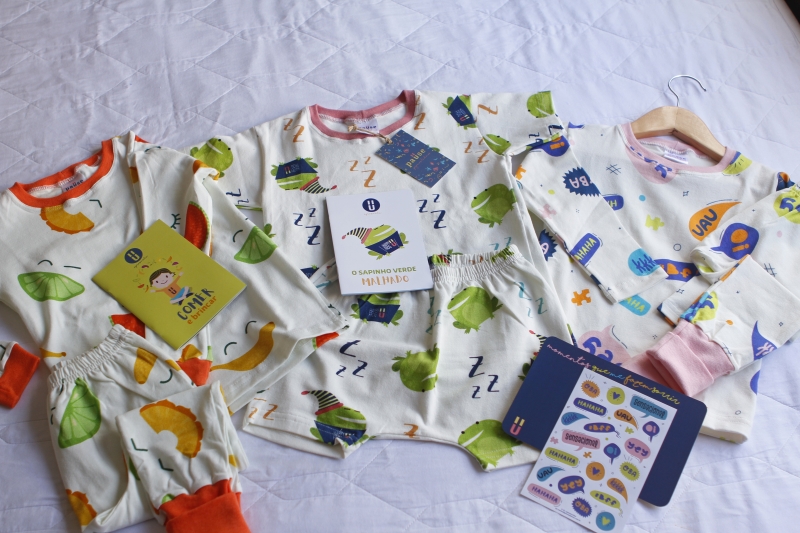 Luciane e Carlos Eduardo vendem os produtos da Pause na rua Padre Chagas ou pela internet Foto: ANDRESSA PUFAL/JC