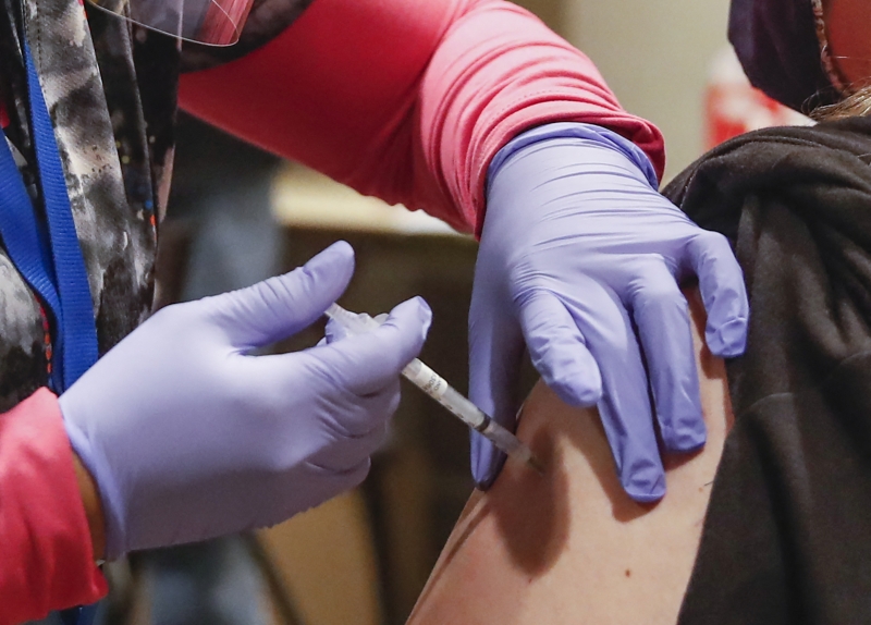 Imunizante, que será testado em humanos, pretende ser opção de dose de reforço à vacina