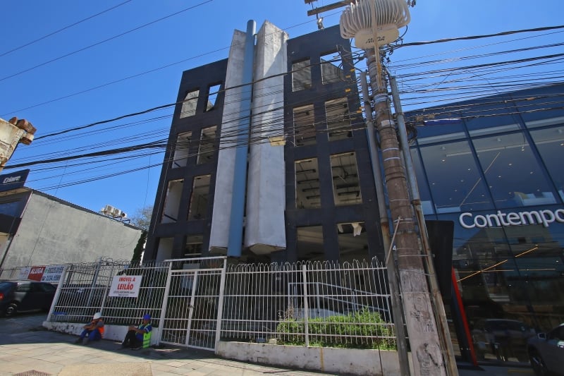 O imóvel com três pavimentos estava avaliado em R$ 5 milhões 