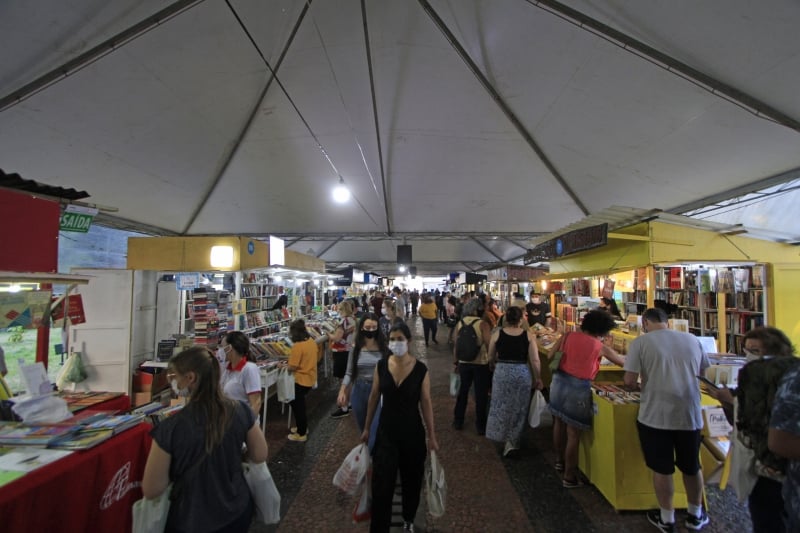 Público que circulou no evento durante esta sexta-feira respeitou os protocolos sanitários