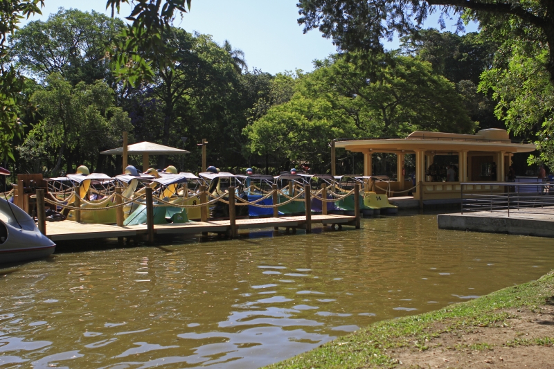 {'nm_midia_inter_thumb1':'https://www.jornaldocomercio.com/_midias/jpg/2021/10/29/206x137/1_ap_29102021___pedalinho__7_-9457162.jpg', 'id_midia_tipo':'2', 'id_tetag_galer':'', 'id_midia':'617c49d7149d5', 'cd_midia':9457162, 'ds_midia_link': 'https://www.jornaldocomercio.com/_midias/jpg/2021/10/29/ap_29102021___pedalinho__7_-9457162.jpg', 'ds_midia': 'Fotos do Pedalinhos na Redação   - Lazer', 'ds_midia_credi': 'ANDRESSA PUFAL/JC', 'ds_midia_titlo': 'Fotos do Pedalinhos na Redação   - Lazer', 'cd_tetag': '1', 'cd_midia_w': '800', 'cd_midia_h': '533', 'align': 'Left'}