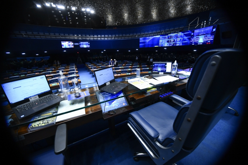 Apenas uma vaga ao Senado está em disputa no RS em outubro