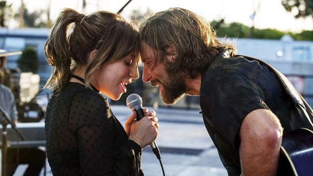 Longa é estrelado por Lady Gaga e Bradley Cooper
