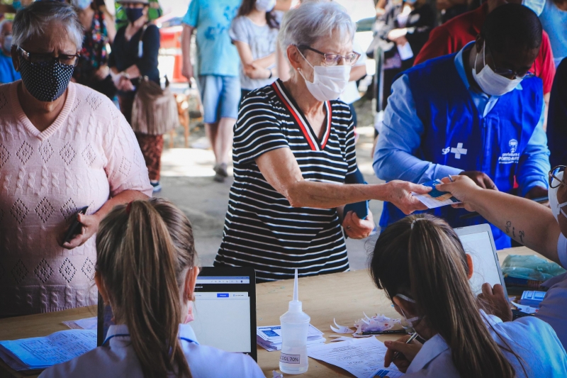 Coronav&iacute;rus - Campanha Mega Vacina contra Covid-19 vai at&eacute; dia 26