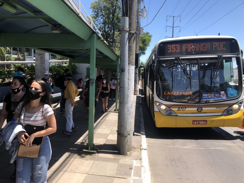 Linhas que atendem o campus da Pucrs terão maior oferta de viagens em parte do dia