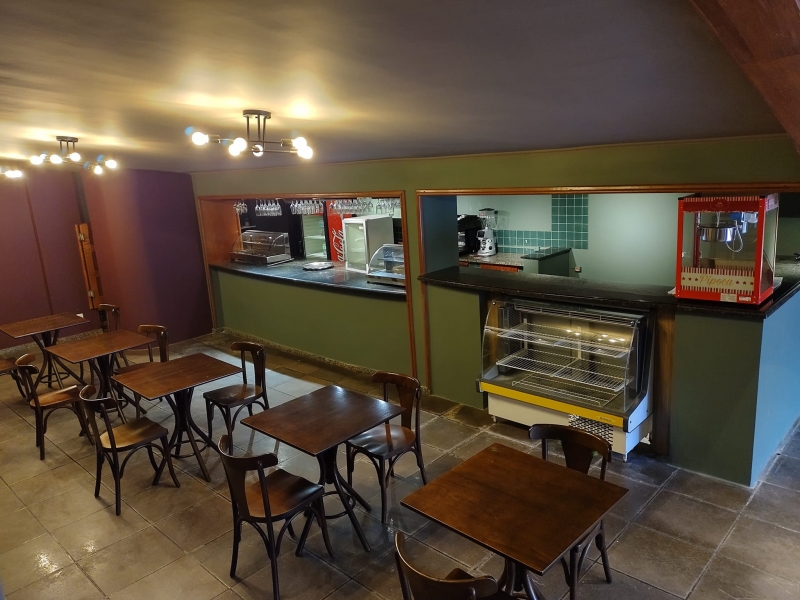 O estabelecimento teve sua abertura em 2021, onde antes funcionava o tradicional Cine Guion