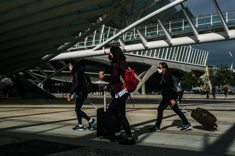 Pessoas com dupla cidadania portuguesa ou de outro país da UE não são contabilizadas como brasileiras