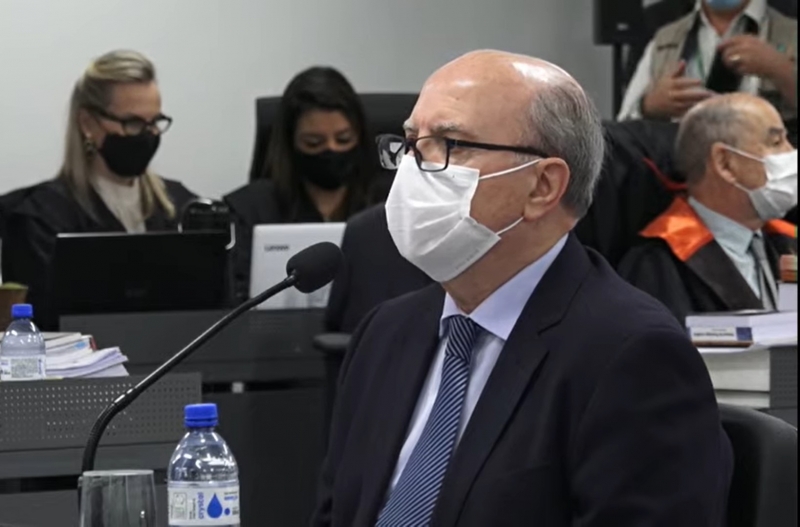 "Esse inquérito, essa investigação, foi medíocre e espetaculosa", disse o depoente