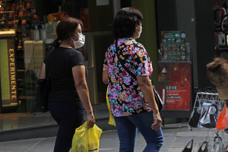 Lojas situadas nas ruas tiveram diminuição de 18% no número de visitas