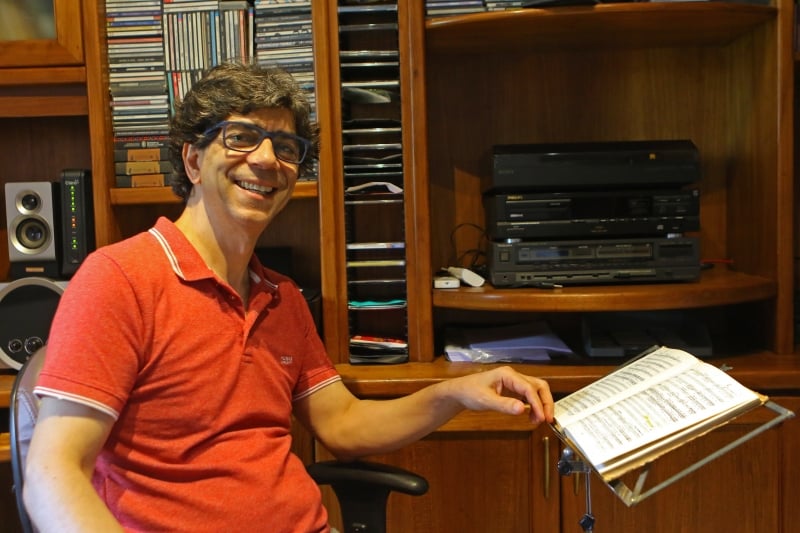 Há mais de três décadas no ofício, regente traça uma trilha de destaque na música erudita gaúcha e brasileira