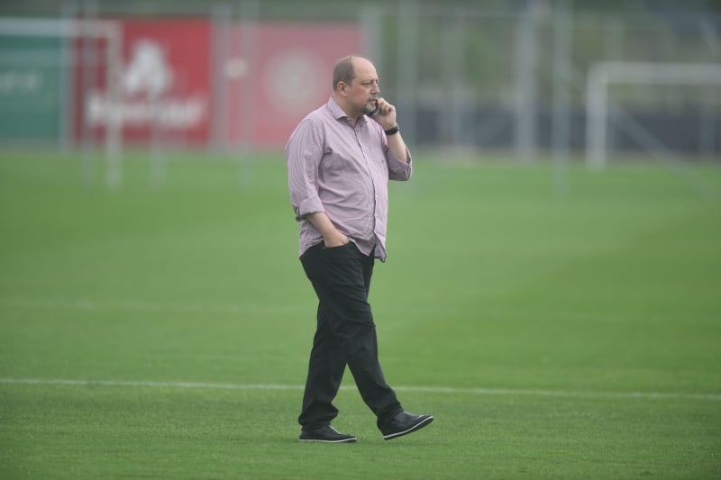 Depois de uma temporada melancólica, Barcellos precisa dar uma resposta ao torcedor